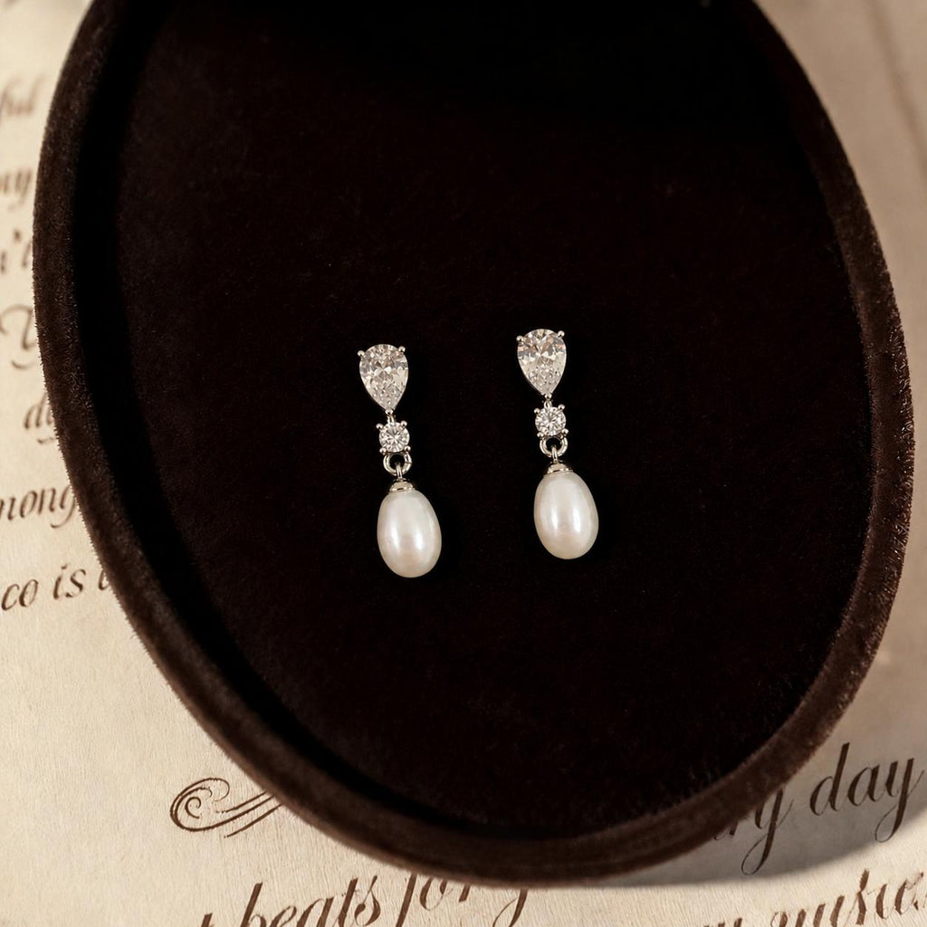 EcloraTreasures Natural Freshwater Pearl Drop Earrings Crystal Bridal