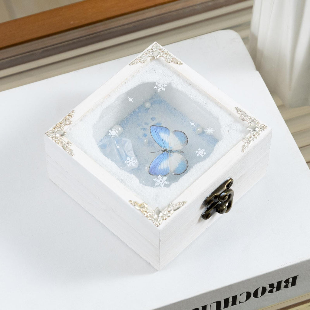 Oryeia Handmade Winter Ice-Blue Butterfly Specimen Shadow Box Keepsake