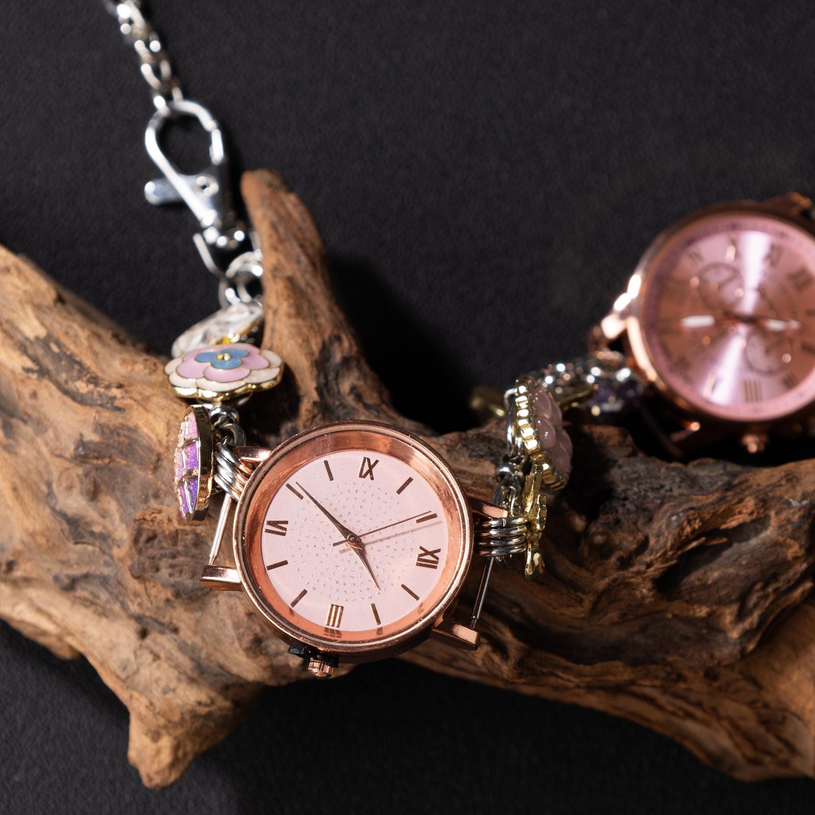 Oryeia Handmade Vintage Watch Face Purse Strap Adjustable Rose Gold