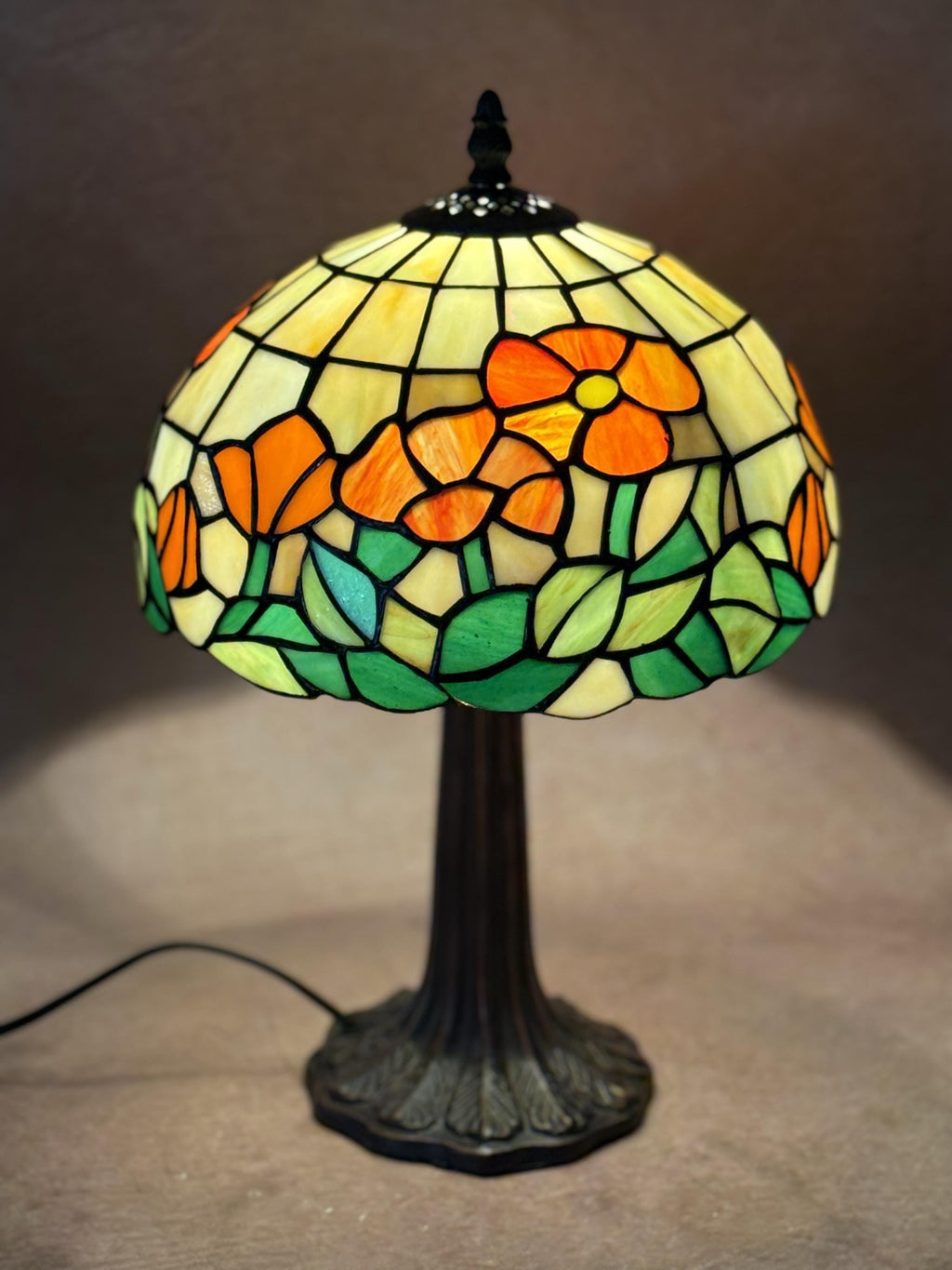 U2Antique Wisteria 10" Stained Glass Tiffany Table Lamp Blue