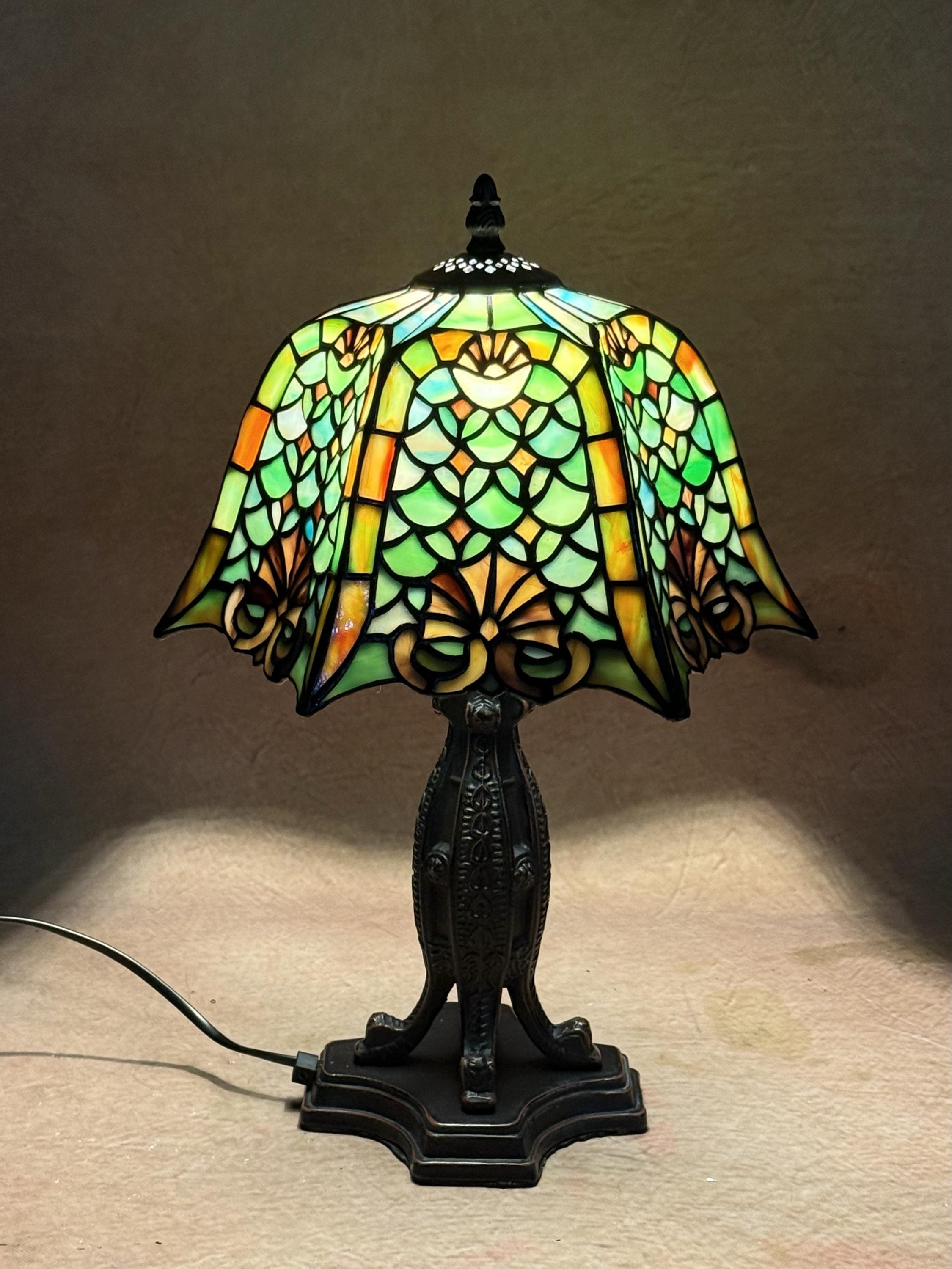 U2Antique 12" Tiffany Table Lamp Diamond Shell Stained Glass