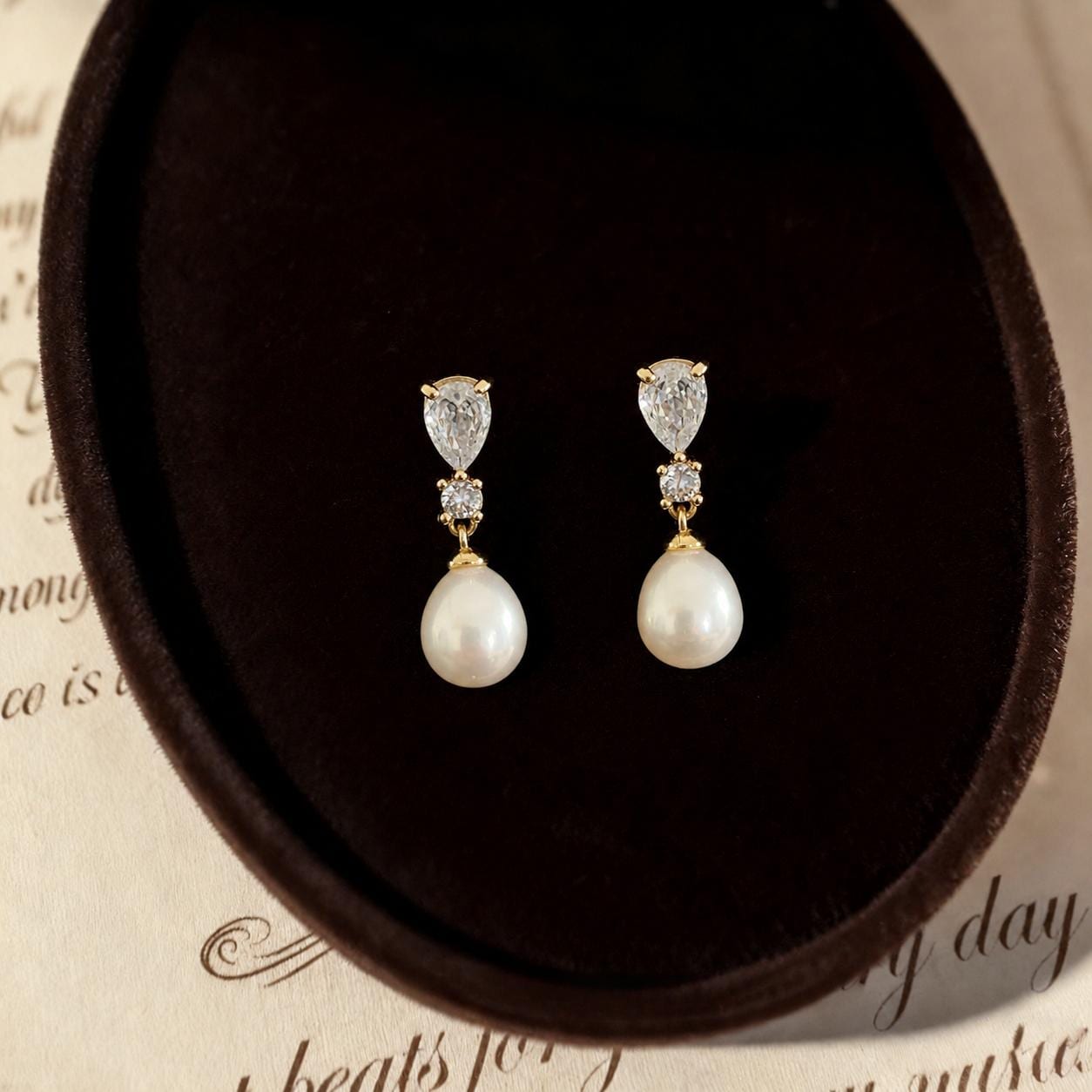 EcloraTreasures Natural Freshwater Pearl Drop Earrings with CZ Diamond
