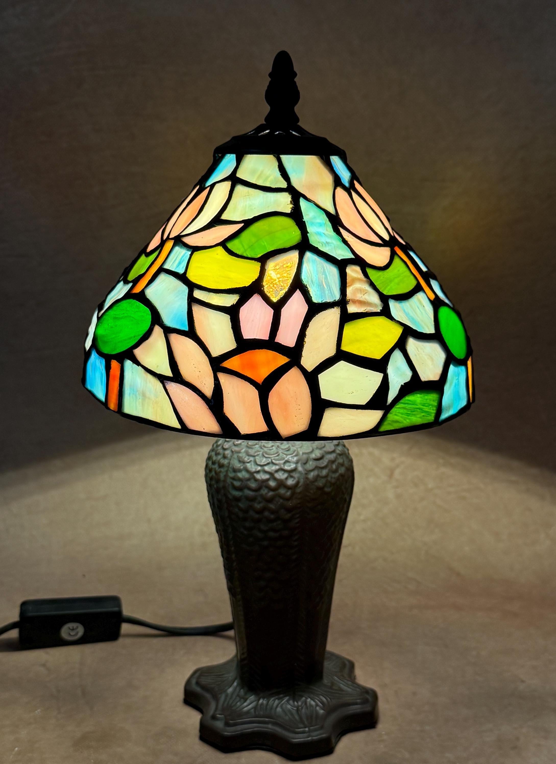 U2Antique Floral Tiffany Stained Glass Table Lamp