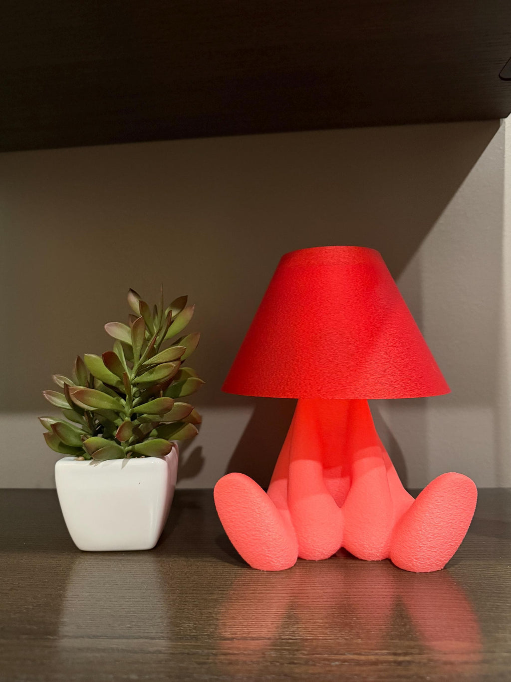 bostonhomestudio Shy Buddy Lamp Cordless Tap LED Night Light 9in
