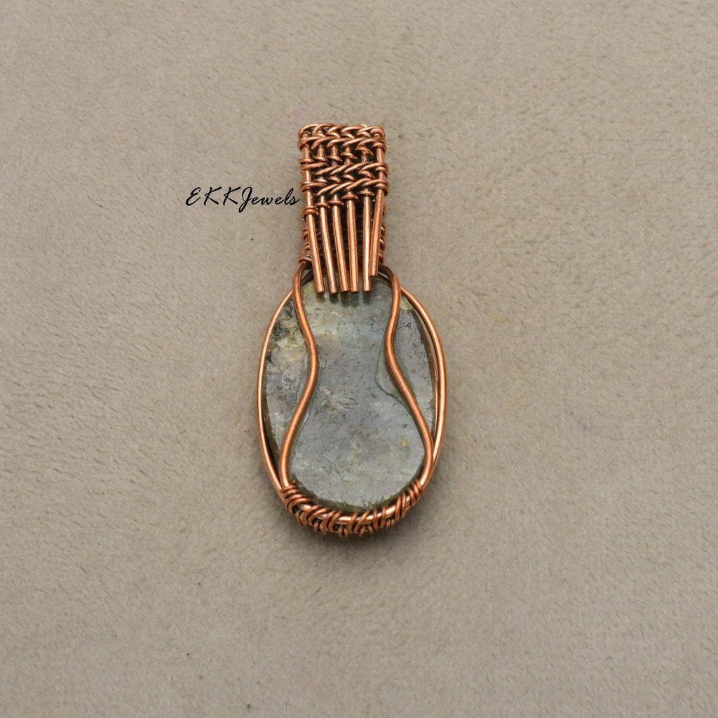 EkkJewels Handmade Copper Wire Wrapped Labradorite Pendant Necklace