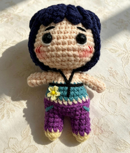 CrochetRecipe Handmade Amigurumi K-Pop Girl Keychain 3in Cotton