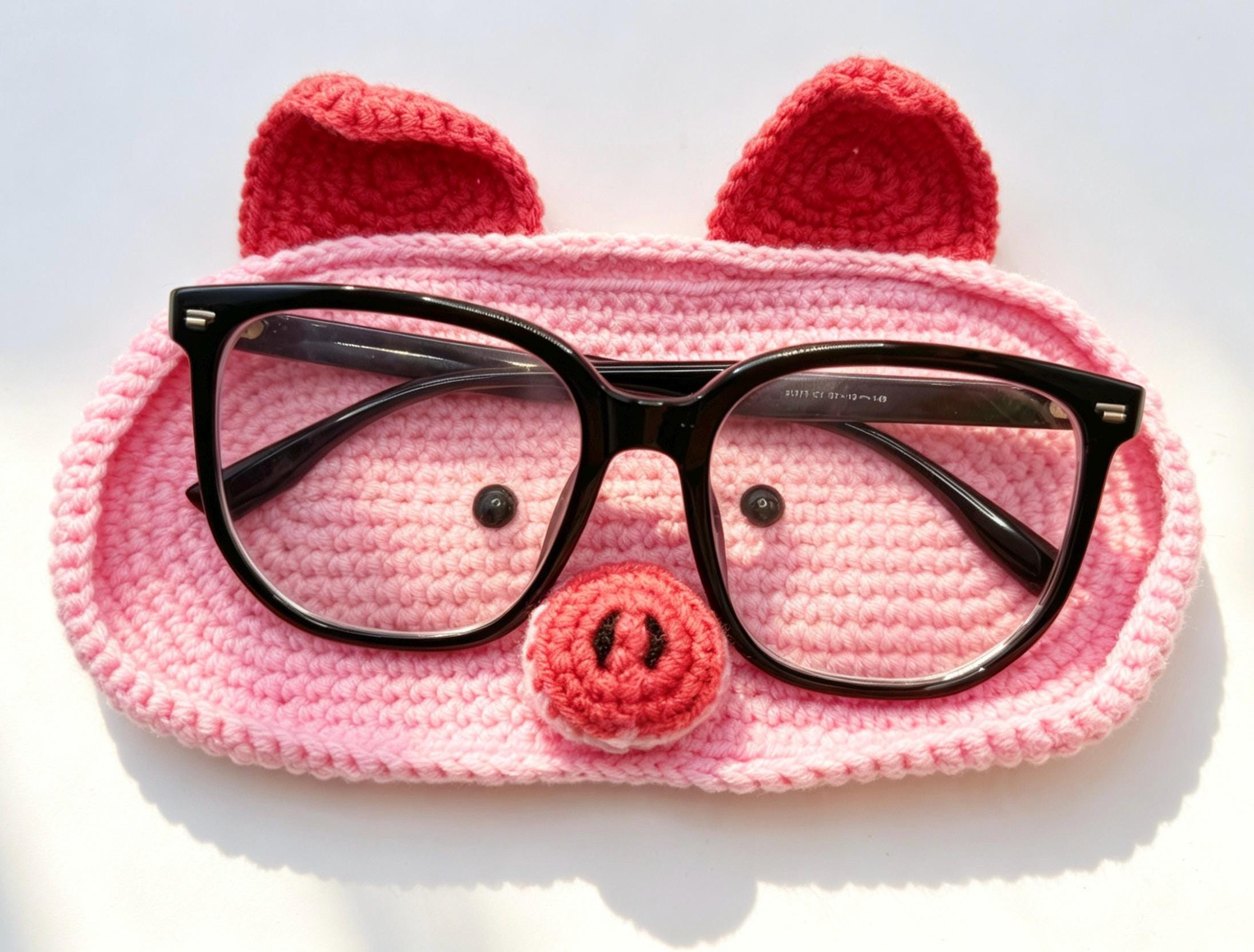 CrochetRecipe Handmade Piggy Bear Crochet Eyeglass Holder Stand Brown