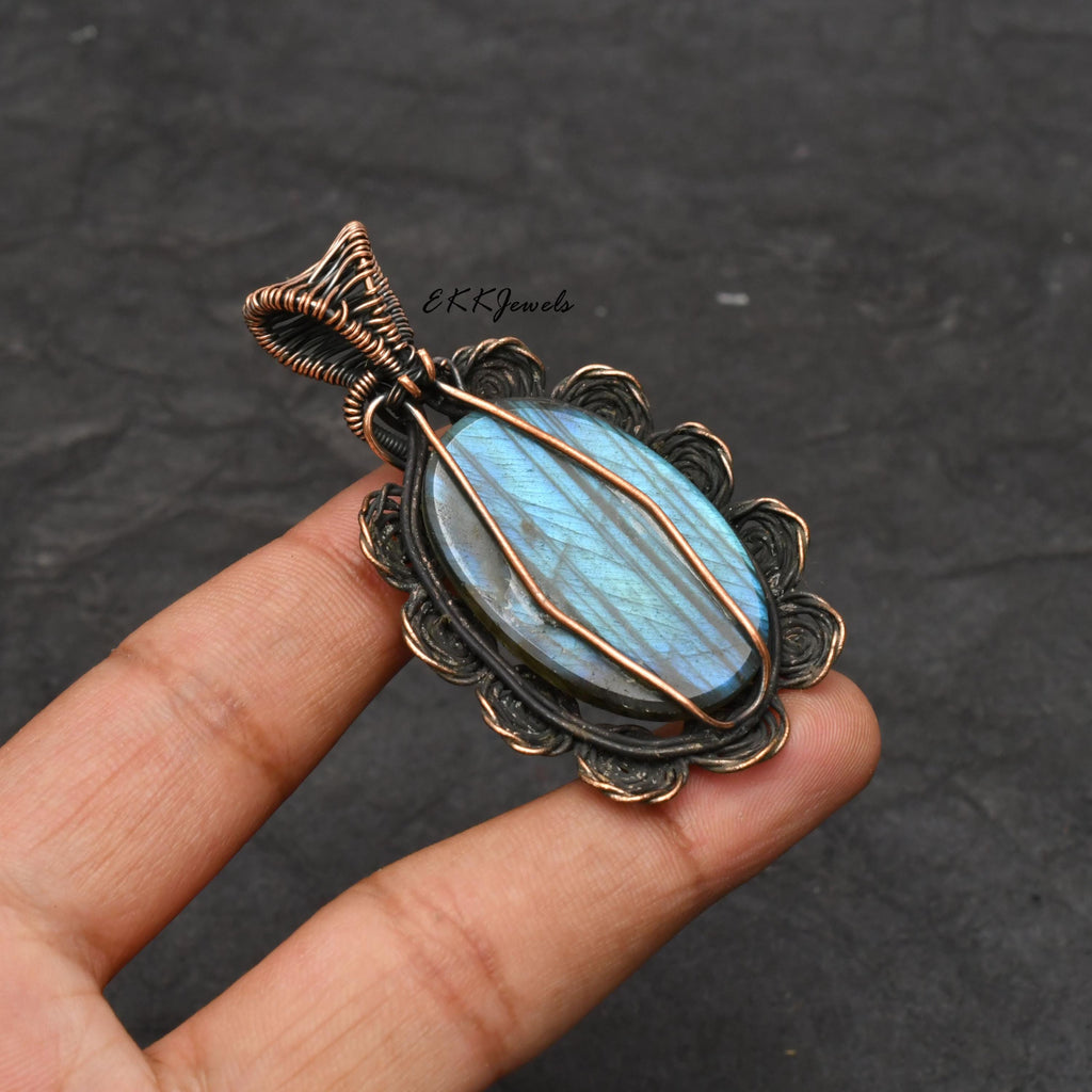 Handmade Copper Wire Wrapped Labradorite Pendant Necklace Jewelry